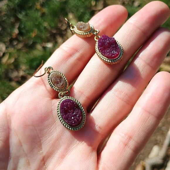 GORGEOUS maroon and mocha, faux druzy double drop earrings, whimsy gothic, boho - Picture 9 of 10